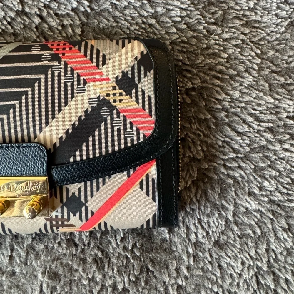 Vera Bradley stylish vera